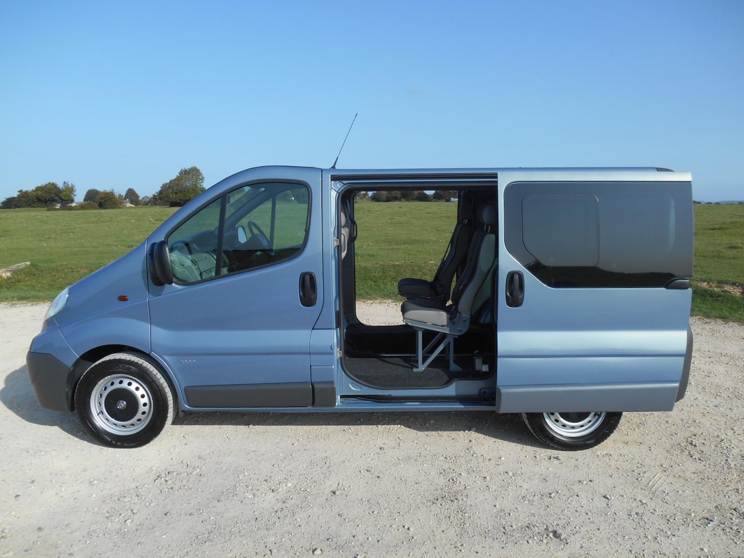 Used Vauxhall Vivaro 2013 for sale - 76063796: Photo 5