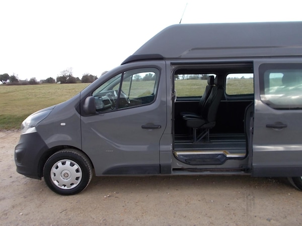 Used Vauxhall Vivaro 2017 for sale - 76063787: Photo 6