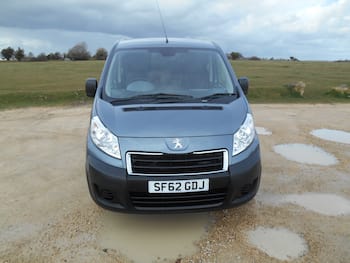 Used Peugeot Expert Tepee 2012 for sale - 79675827: Photo