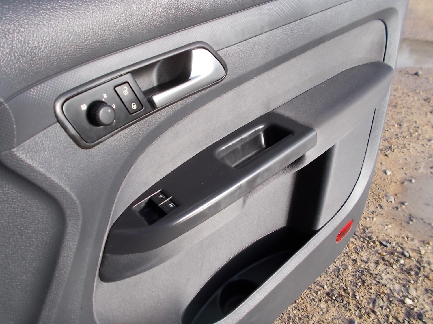 Used Volkswagen Caddy Maxi Life 2015 for sale - 76950785: Photo 10