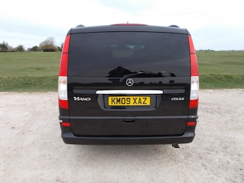 Used Mercedes-Benz Viano 2009 for sale - 77974474: Photo