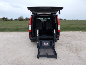 Used Mercedes-Benz Viano 2009 for sale - 77974474: Photo