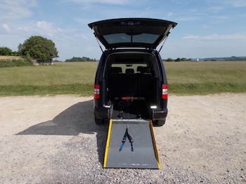 Used Volkswagen Caddy Maxi Life 2013 for sale - 78757627: Photo