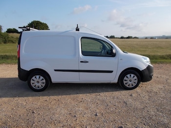 Used Renault Kangoo 2014 for sale - 76063797: Photo
