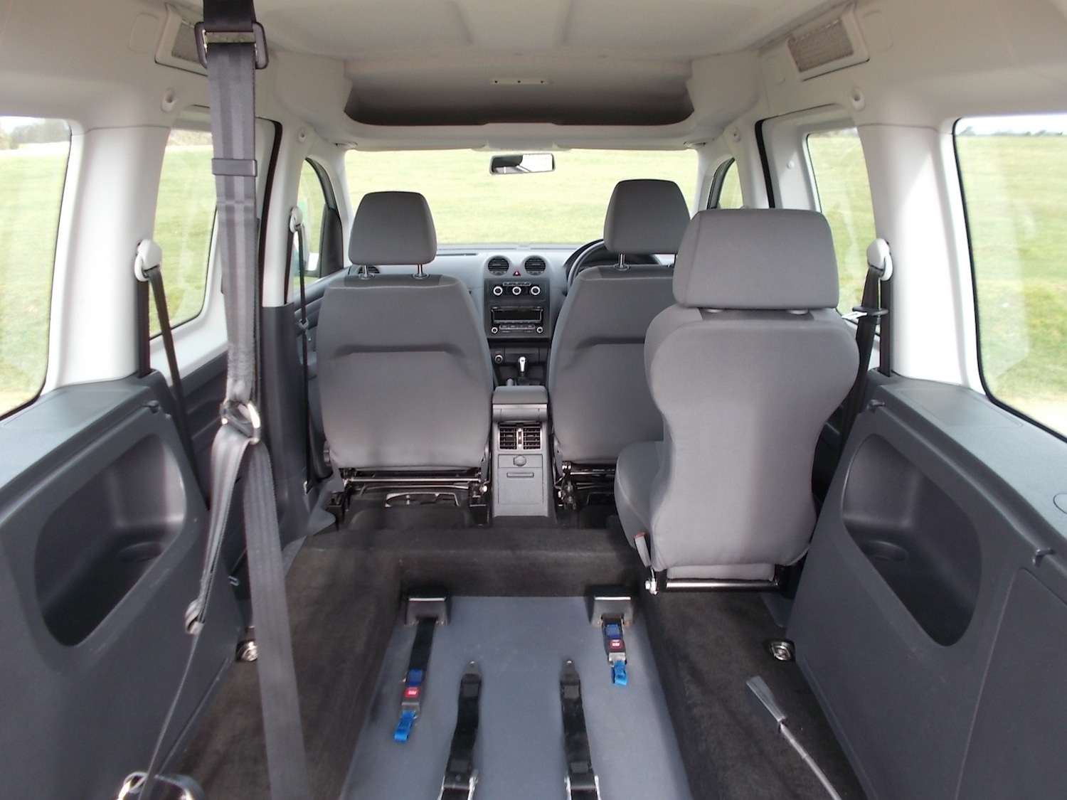 Used Volkswagen Caddy Life 2016 for sale - 77395277: Photo 6