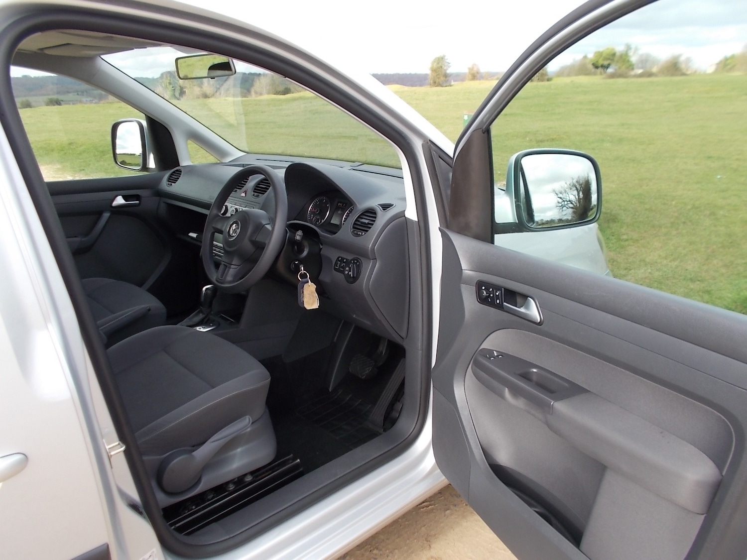 Used Volkswagen Caddy Life 2016 for sale - 77395277: Photo 8