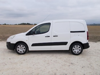 Used Peugeot Partner 2013 for sale - 76063804: Photo
