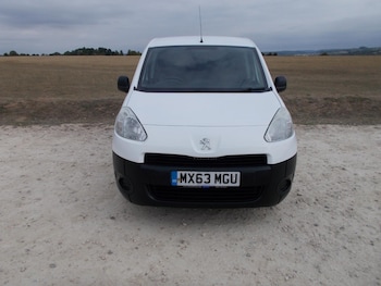 Used Peugeot Partner 2013 for sale - 76063804: Photo