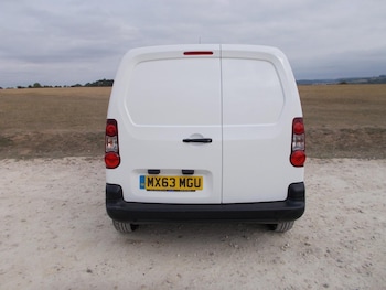 Used Peugeot Partner 2013 for sale - 76063804: Photo