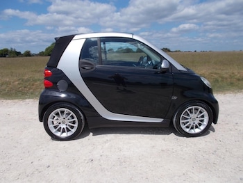 Used smart fortwo 2009 for sale - 76063795: Photo