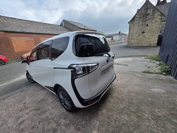 Used Toyota Sienta 2018 for sale - 78935084: Photo