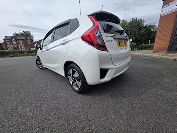 Used Honda Fit 2015 for sale - 79361561: Photo
