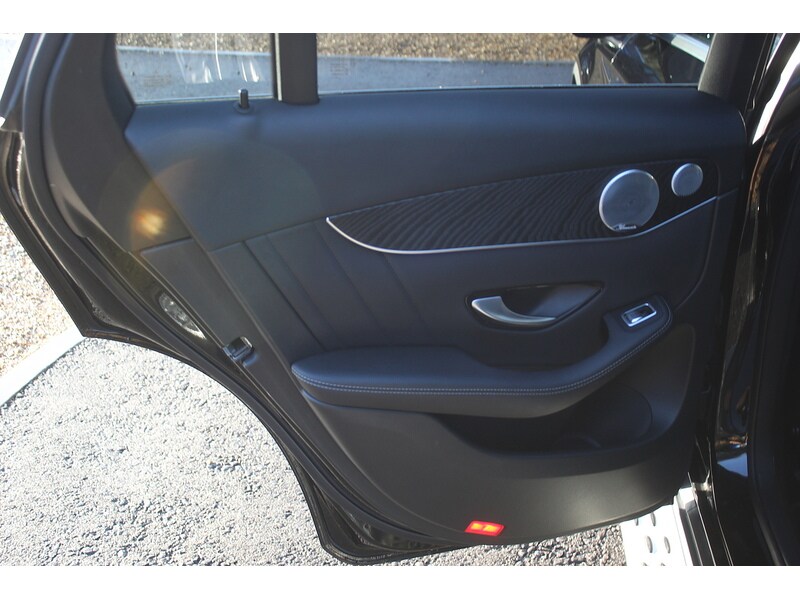 Used Mercedes-Benz GLC 2020 for sale - 76763186: Photo 37