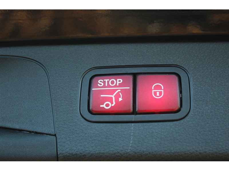 Used Mercedes-Benz GLC 2020 for sale - 76763186: Photo 40