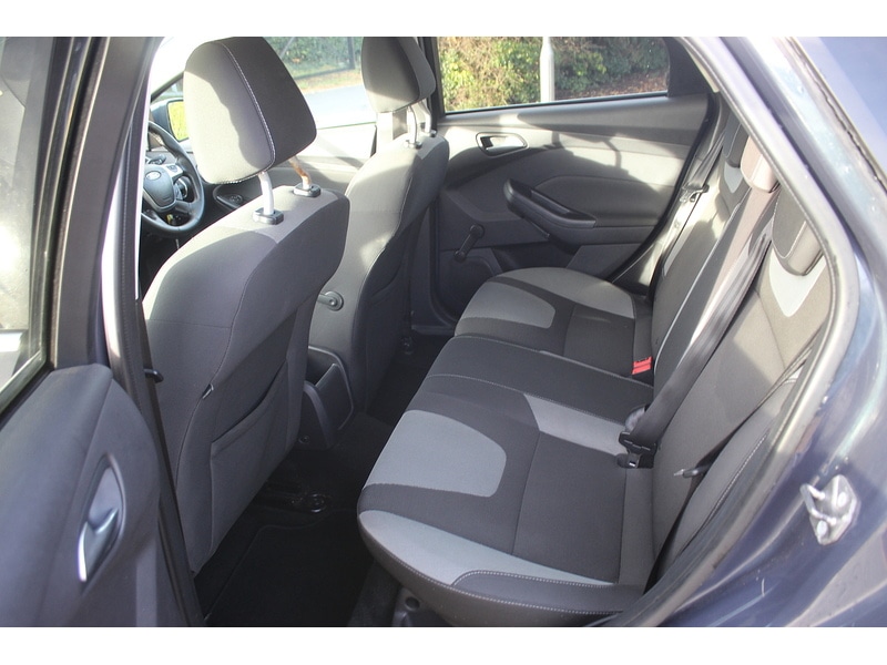 Used Ford Focus 2012 for sale - 76510393: Photo 13