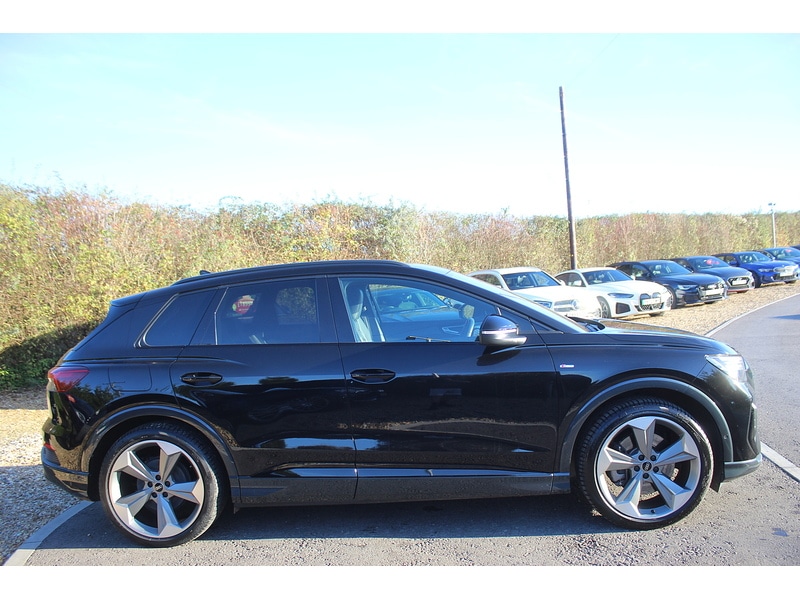 Used Audi Q4 e-tron 2022 for sale - 76542836: Photo 11