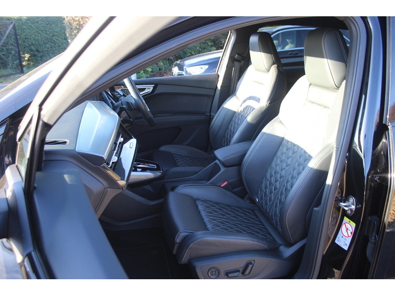 Used Audi Q4 e-tron 2022 for sale - 76542836: Photo 15