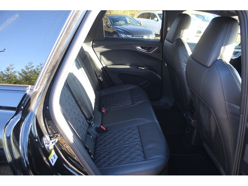 Used Audi Q4 e-tron 2022 for sale - 76542836: Photo 17