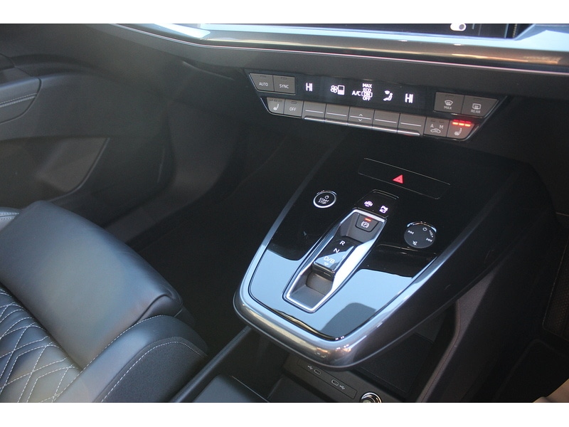 Used Audi Q4 e-tron 2022 for sale - 76542836: Photo 22