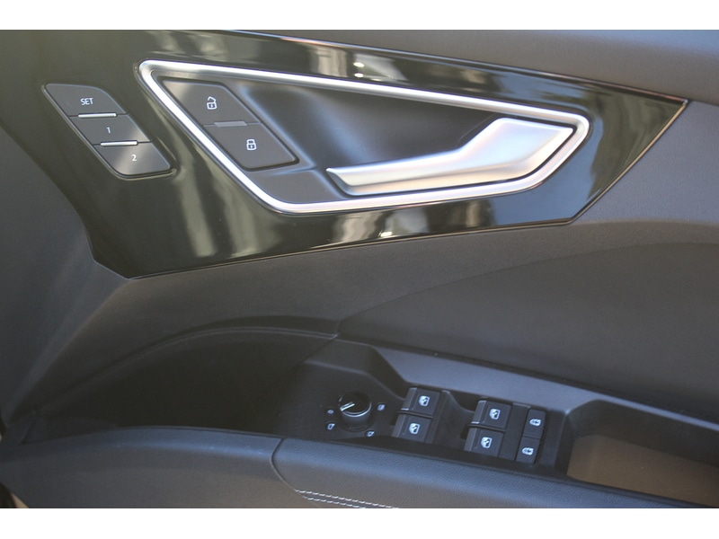 Used Audi Q4 e-tron 2022 for sale - 76542836: Photo 27