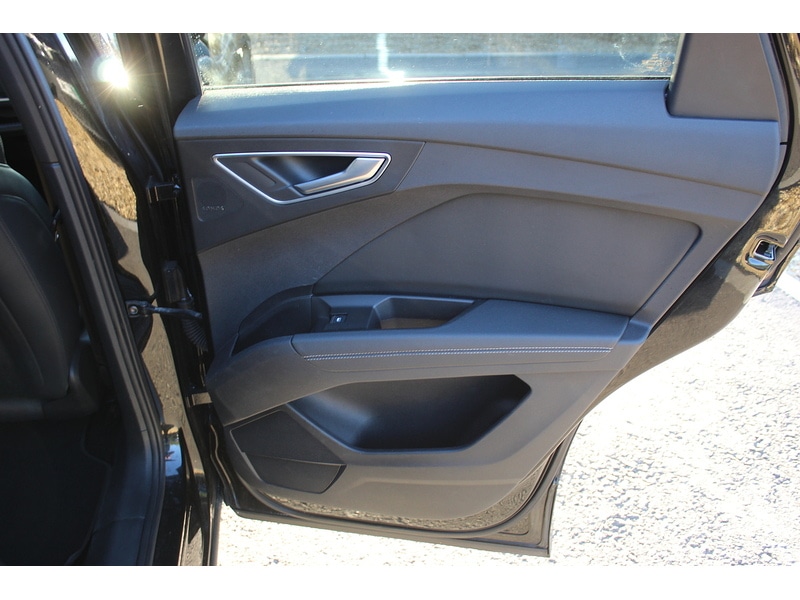 Used Audi Q4 e-tron 2022 for sale - 76542836: Photo 31