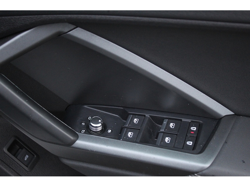 Used Audi Q3 2019 for sale - 77517471: Photo 30