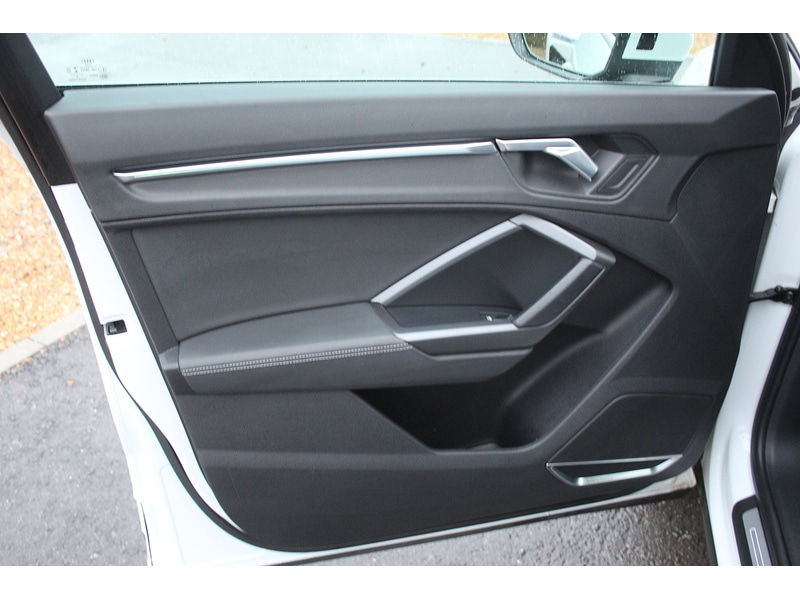 Used Audi Q3 2019 for sale - 77517471: Photo 32