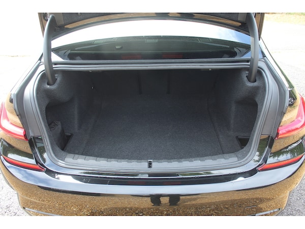 Used BMW 3 Series 2019 for sale - 75724302: Photo 28