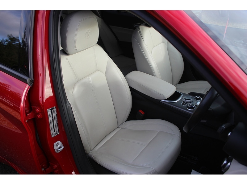 Used Alfa Romeo Giulia 2020 for sale - 77038606: Photo 13