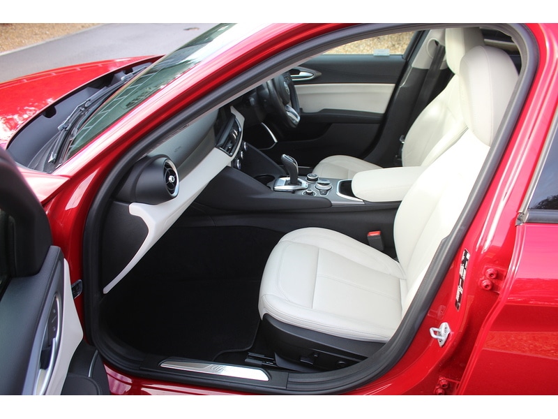 Used Alfa Romeo Giulia 2020 for sale - 77038606: Photo 17