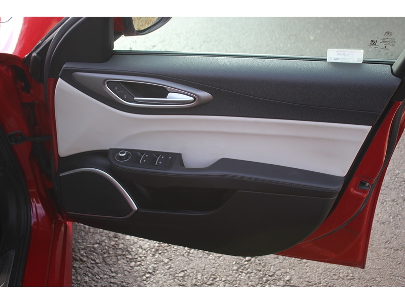 Used Alfa Romeo Giulia 2020 for sale - 77038606: Photo 22