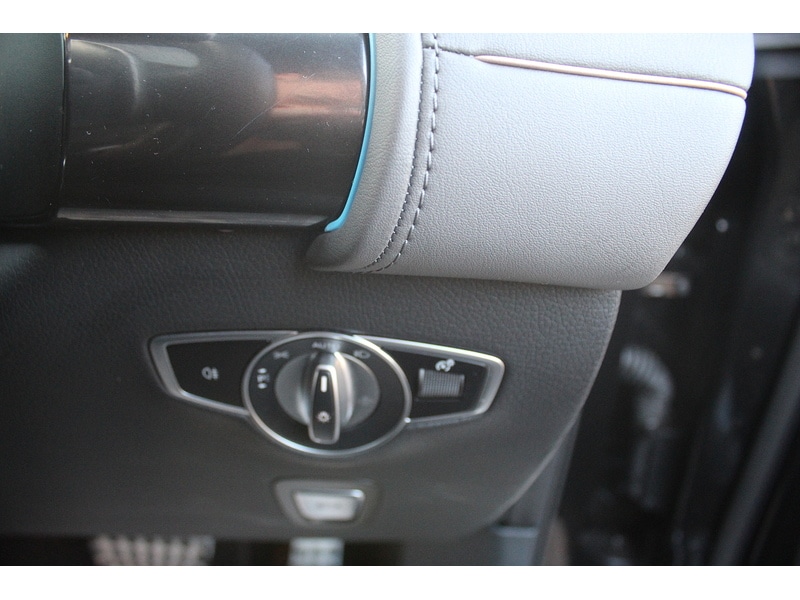 Used Mercedes-Benz EQC 2021 for sale - 77007809: Photo 33