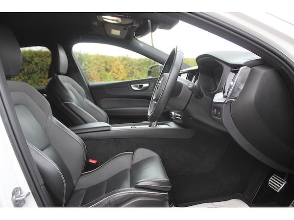 Used Volvo XC60 2022 for sale - 76193944: Photo 15