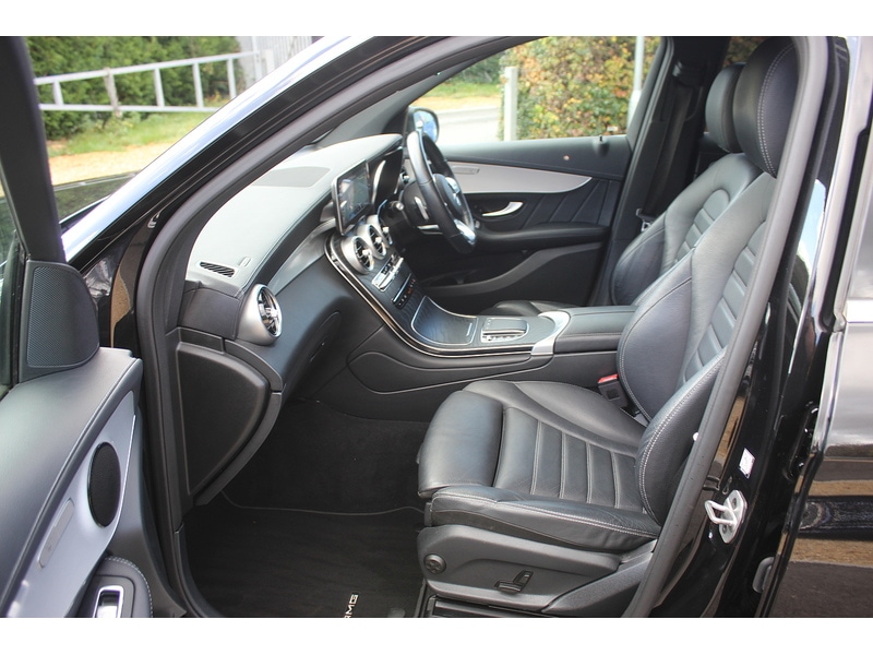 Used Mercedes-Benz GLC 2022 for sale - 76396620: Photo 17