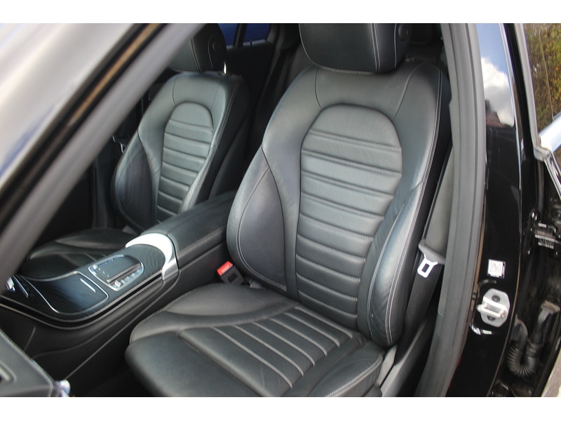 Used Mercedes-Benz GLC 2022 for sale - 76396620: Photo 18