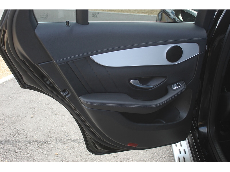 Used Mercedes-Benz GLC 2022 for sale - 76396620: Photo 20