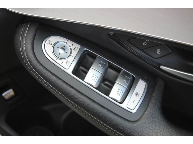 Used Mercedes-Benz GLC 2022 for sale - 76396620: Photo 23