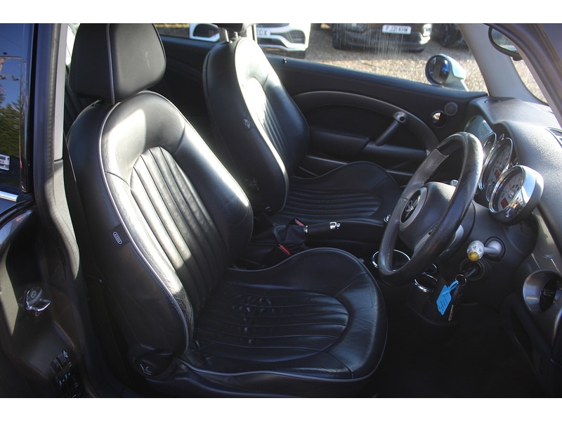 Used MINI Hatch 2006 for sale - 76763190: Photo 11