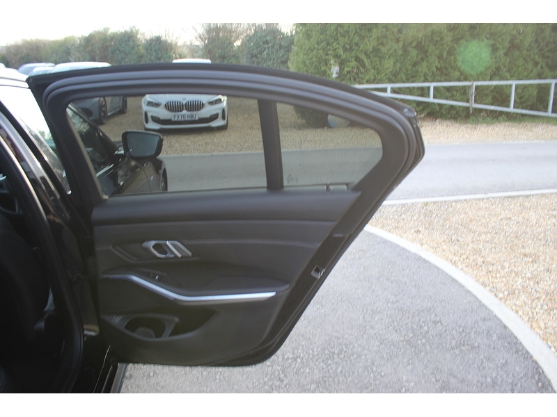 Used BMW 3 Series 2021 for sale - 77968029: Photo 43