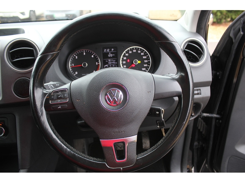 Used Volkswagen Amarok 2012 for sale - 77399905: Photo 22