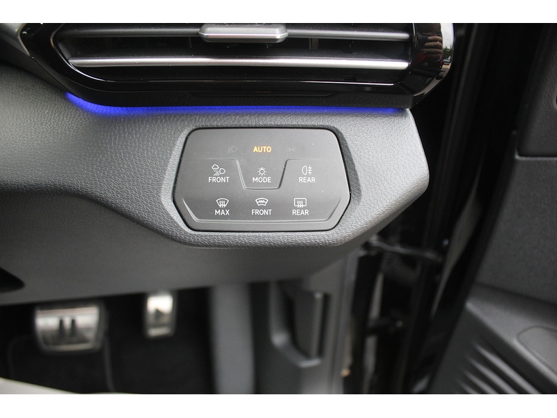 Used Volkswagen ID.5 2022 for sale - 76280471: Photo 31