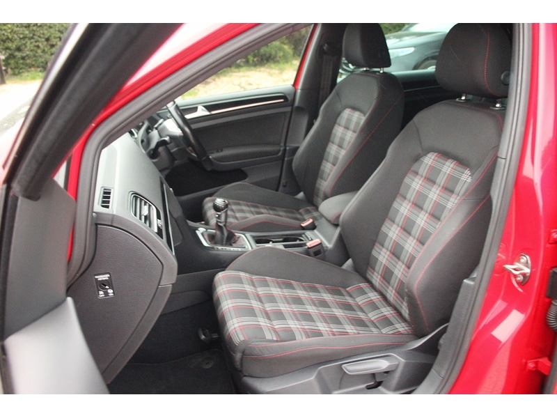 Used Volkswagen Golf 2016 for sale - 78004010: Photo 16