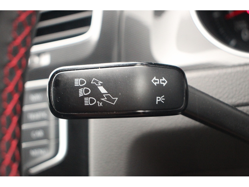 Used Volkswagen Golf 2016 for sale - 78004010: Photo 25