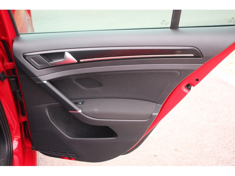 Used Volkswagen Golf 2016 for sale - 78004010: Photo 34