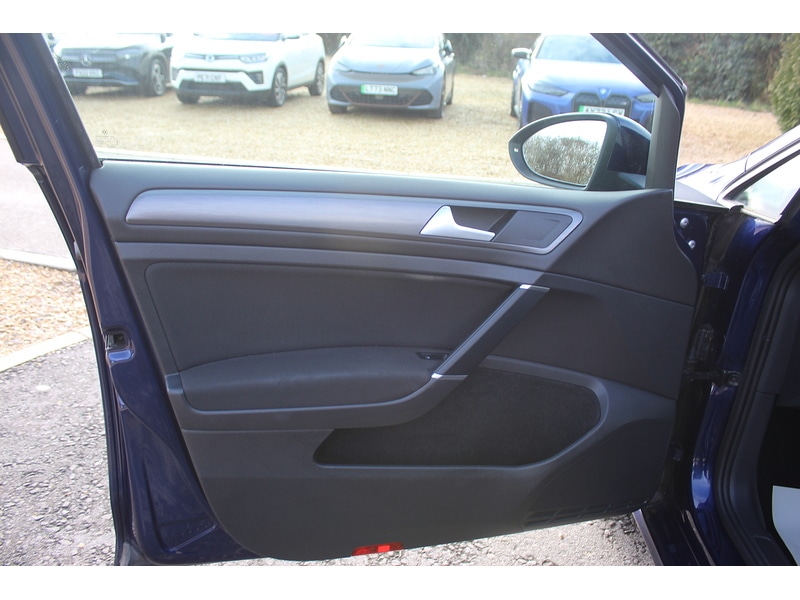 Used Volkswagen Golf 2019 for sale - 77477874: Photo 21