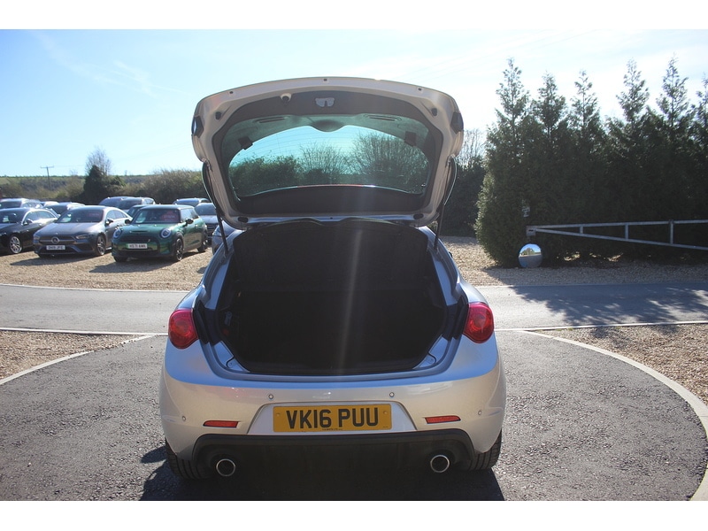 Used Alfa Romeo Giulietta 2016 for sale - 77963573: Photo 32