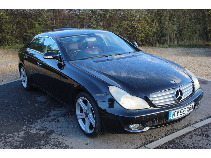 Used Mercedes-Benz CLS 2005 for sale - 76670705: Photo 1