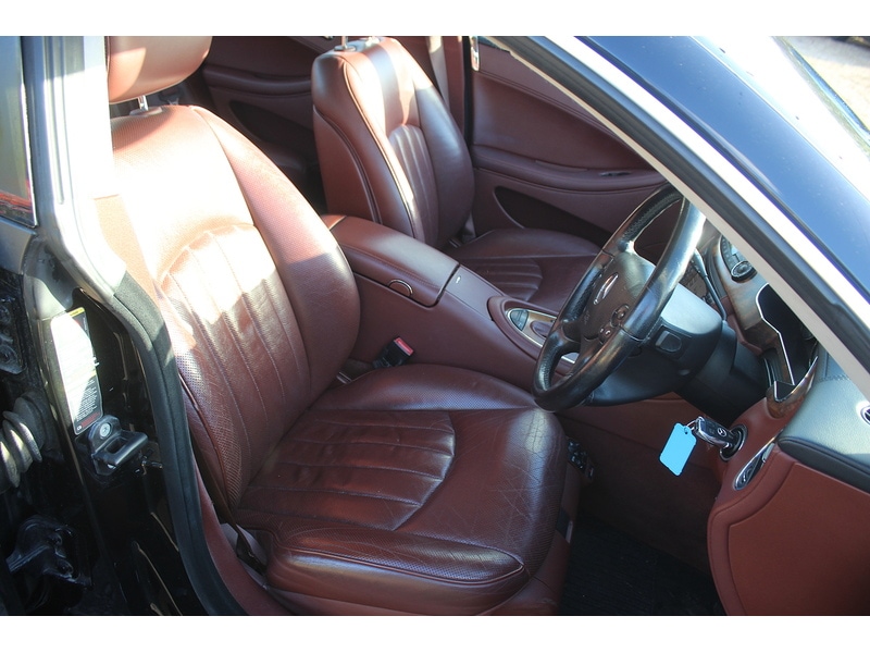 Used Mercedes-Benz CLS 2005 for sale - 76670705: Photo 11