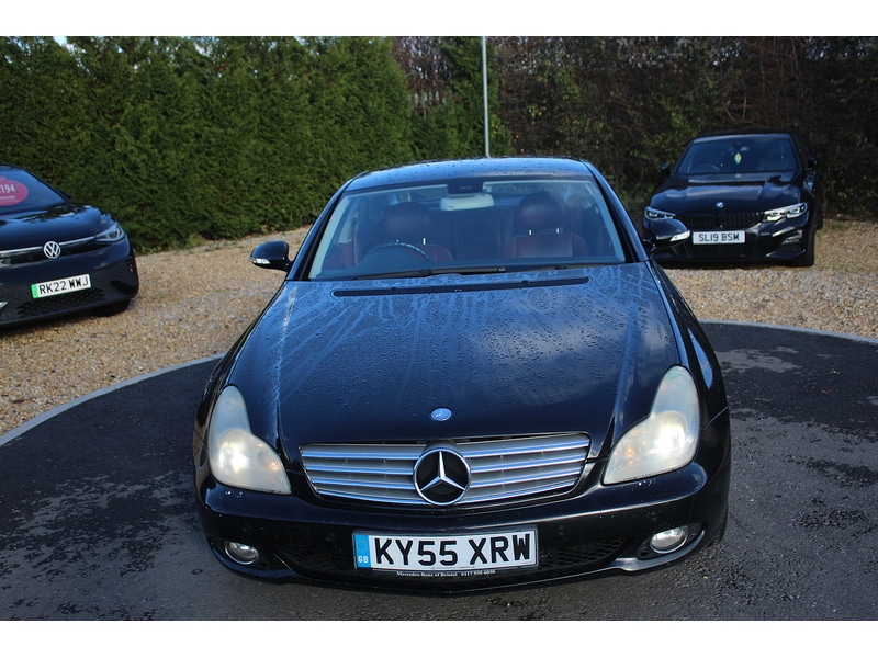 Used Mercedes-Benz CLS 2005 for sale - 76670705: Photo 3