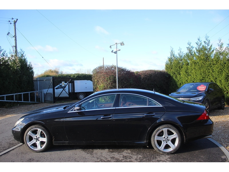 Used Mercedes-Benz CLS 2005 for sale - 76670705: Photo 7